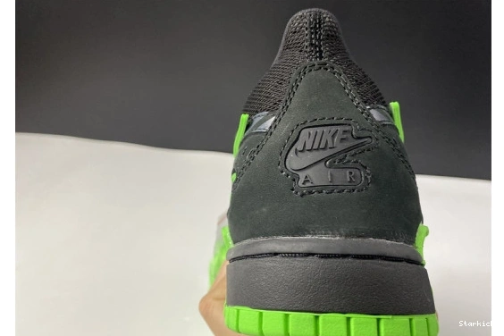 “”GREEN AIR O-W CU6015-001 DUNK NIKE STRIKE“ RUBBER 0106